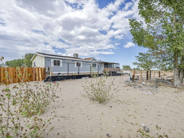 8860 Brush Garden Drive, Fallon, NV 89406