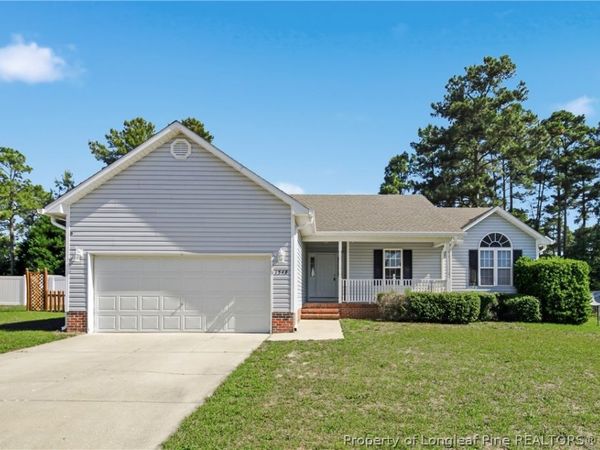 1548 Clan Campbell Drive , Raeford, NC 28376