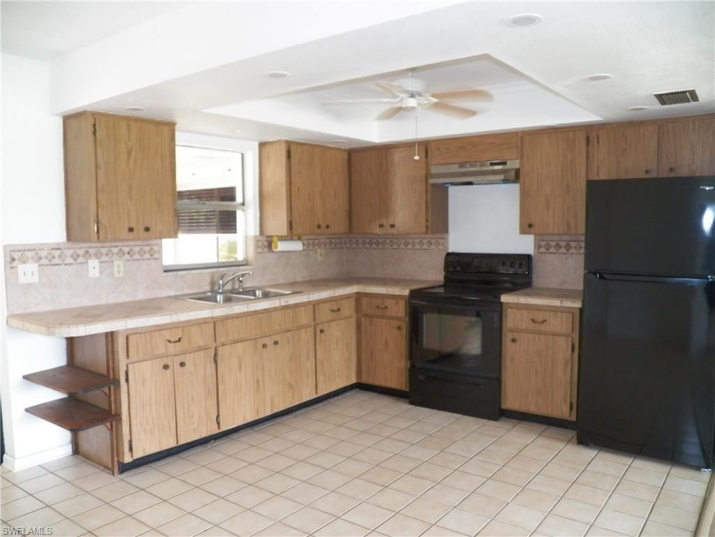 1768 Coral Point Dr, Cape Coral, FL 33990 Photo