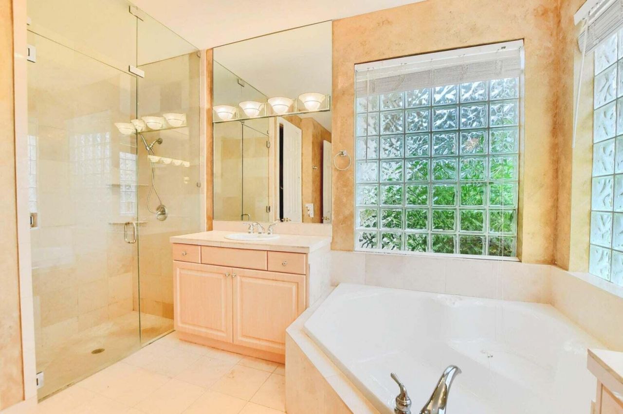 19474 Saturnia Lakes Drive, Boca Raton, FL 33498 Photo