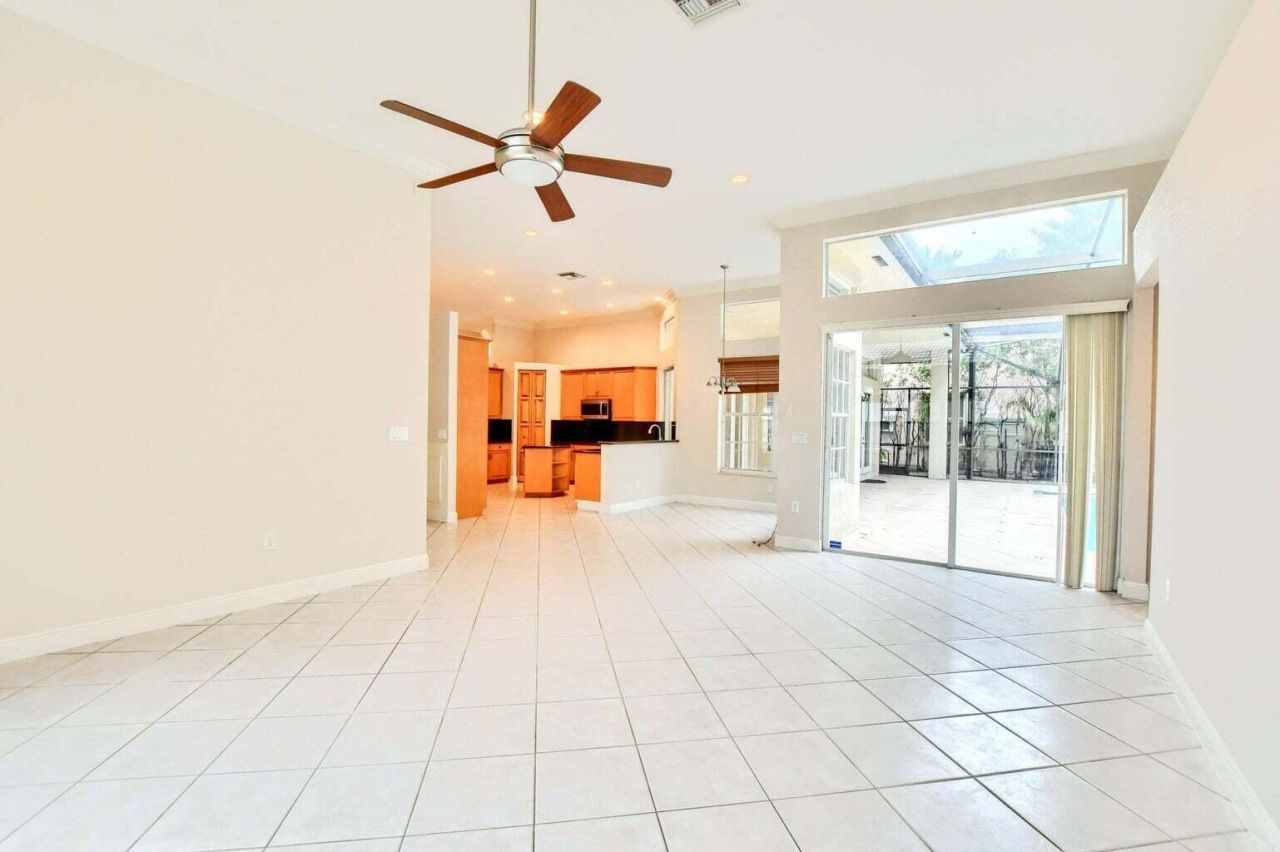 19474 Saturnia Lakes Drive, Boca Raton, FL 33498 Photo