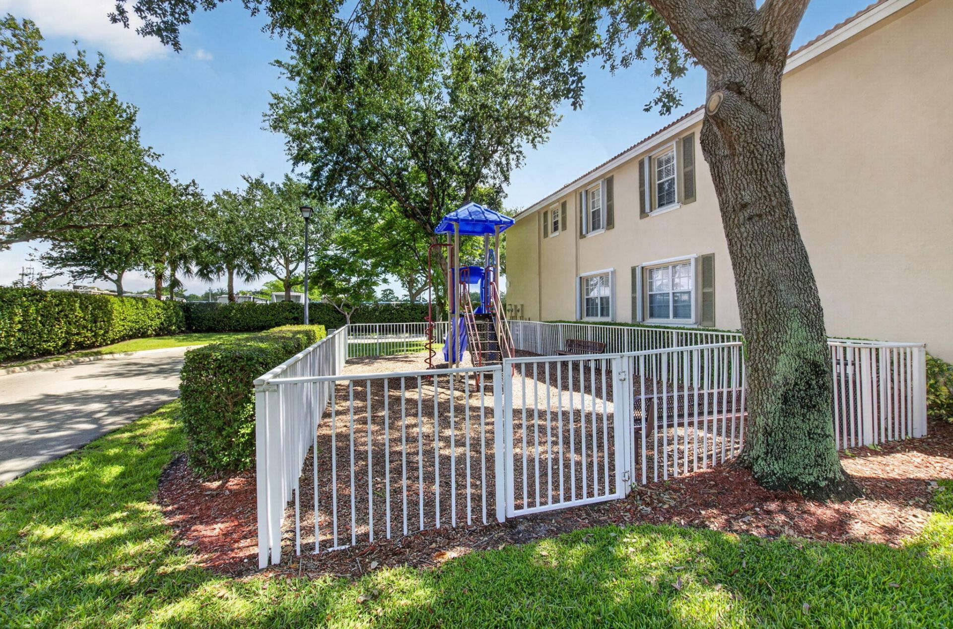 1418 W Wickham Circle, Unit B, Delray Beach, FL 33445 Photo