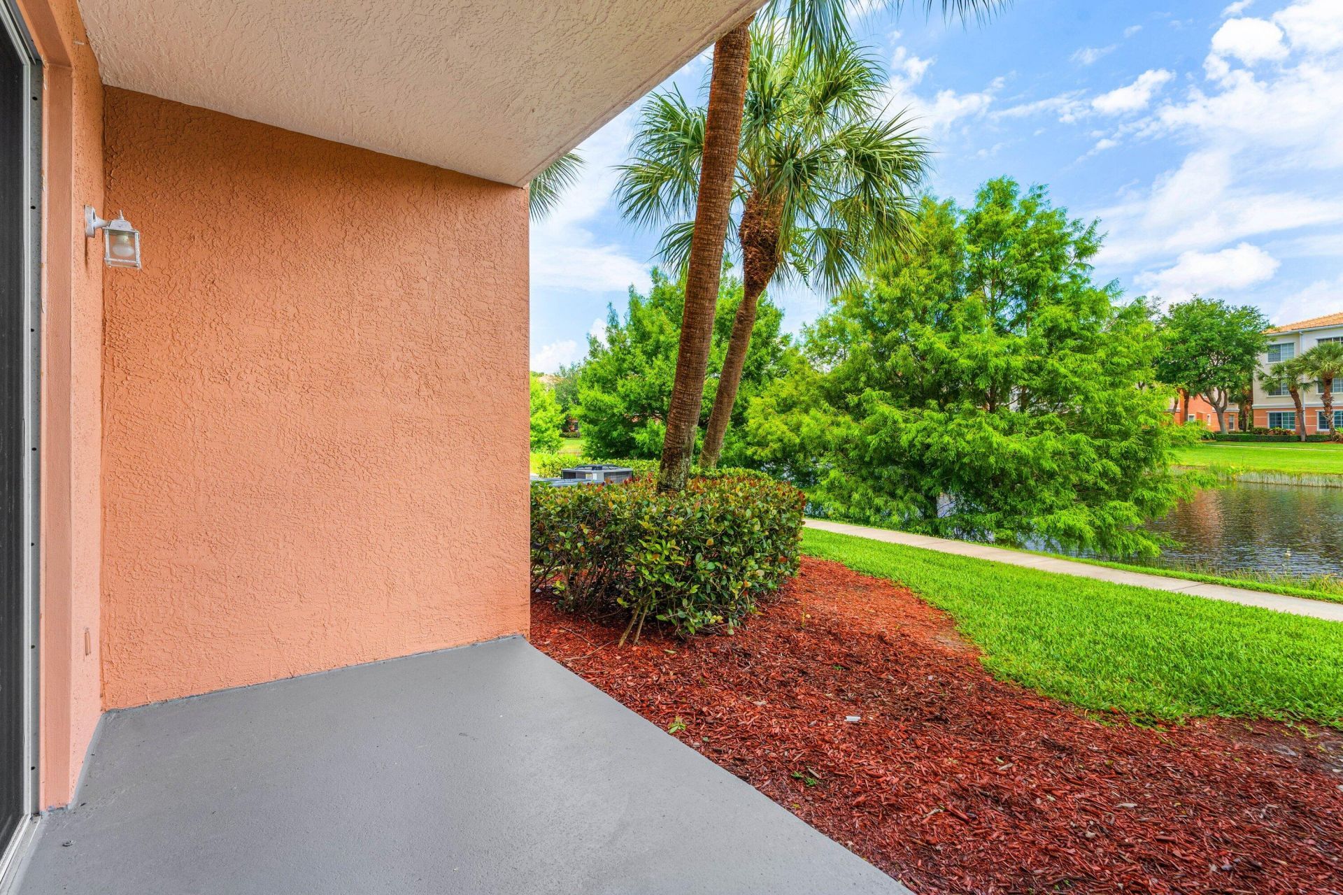 10106 W Myrtlewood Cir Circle W, Palm Beach Gardens, FL 33418 Photo