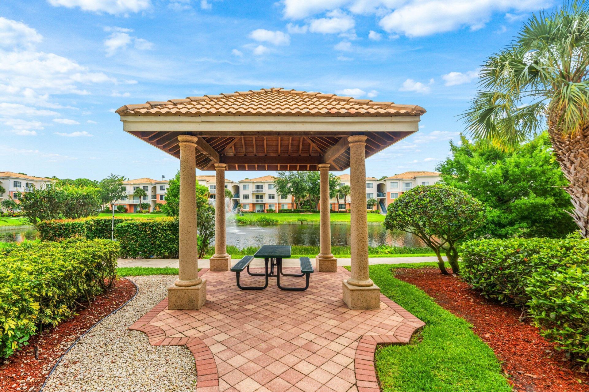 10106 W Myrtlewood Cir Circle W, Palm Beach Gardens, FL 33418 Photo