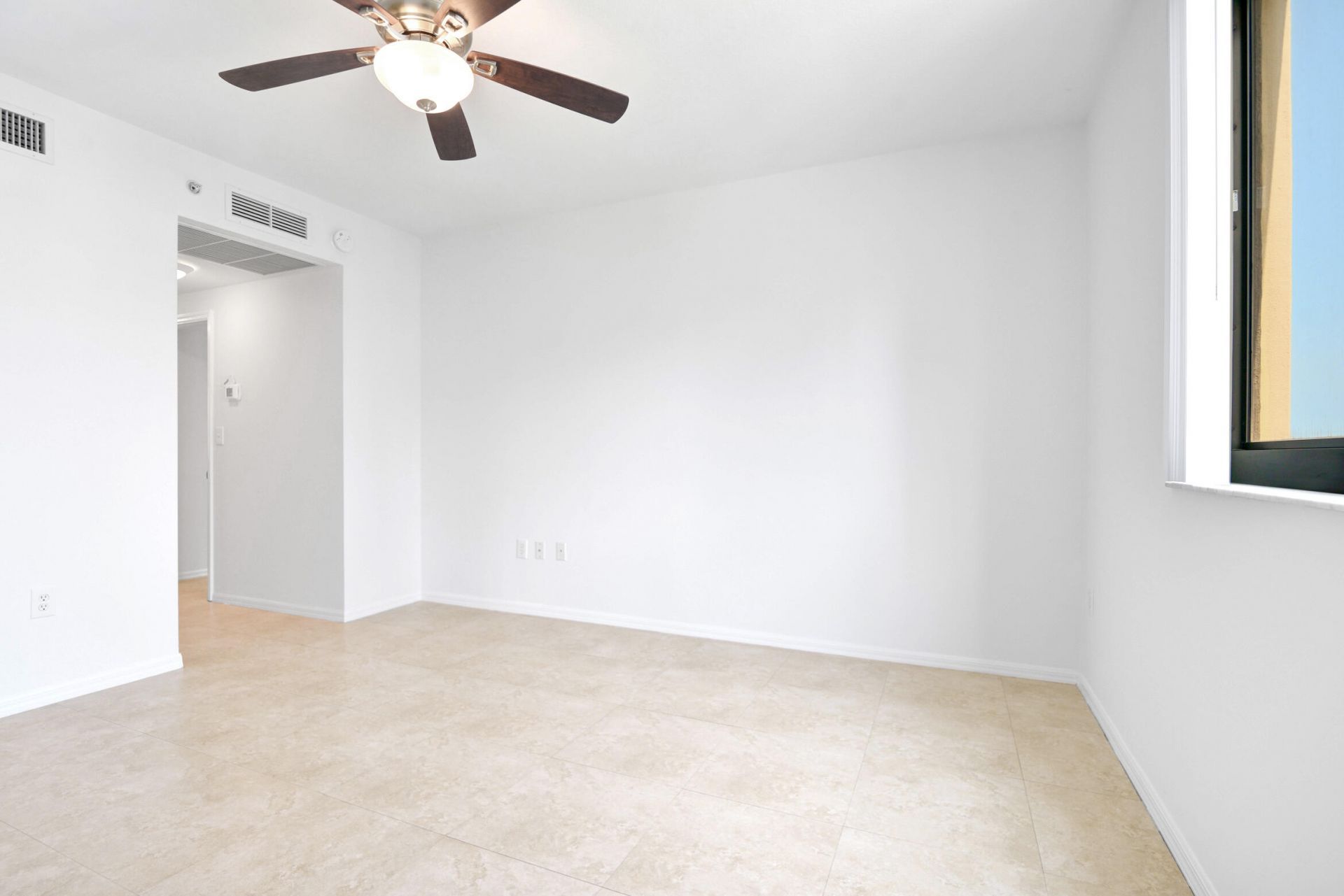 100 N Federal Highway, Unit 734, Fort Lauderdale, FL 33301 Photo