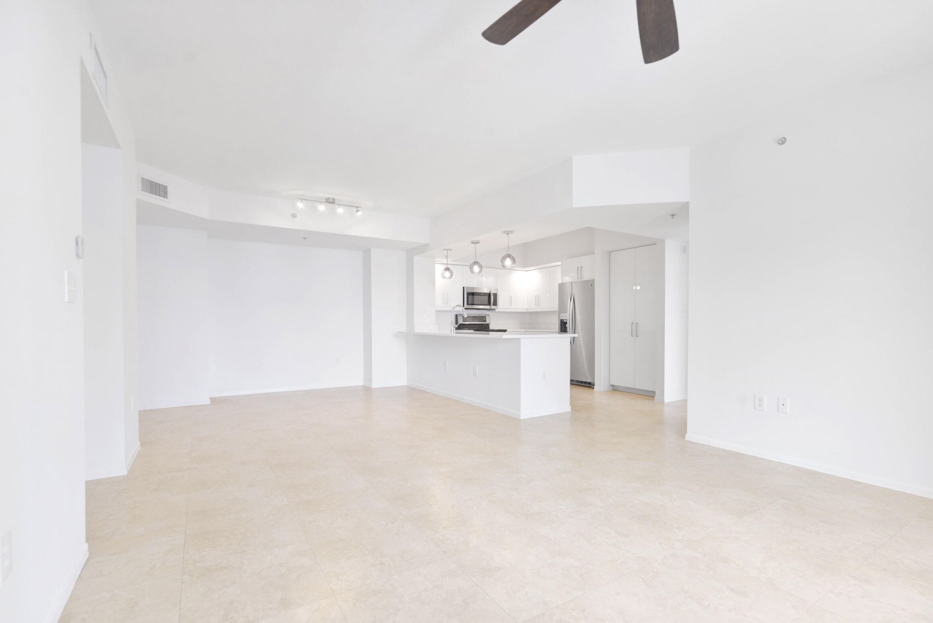 100 N Federal Highway, Unit 734, Fort Lauderdale, FL 33301 Photo