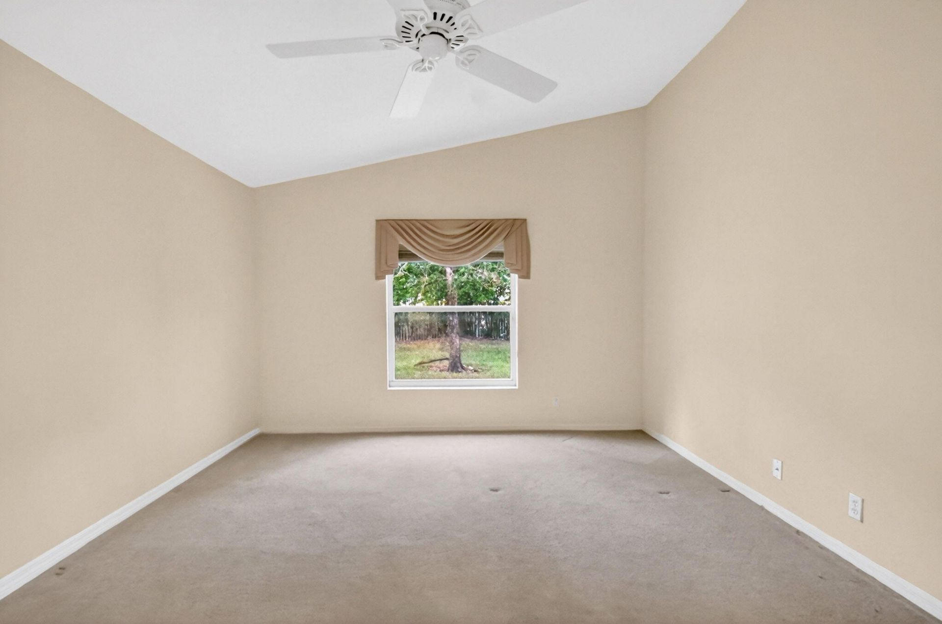 7565 Caprio Drive, Boynton Beach, FL 33472 Photo