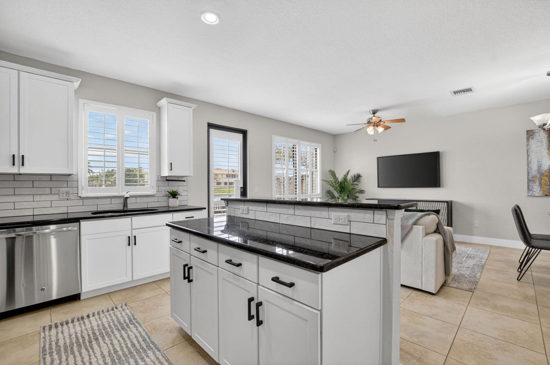 8437 Lakeview Trail, Parkland, FL 33076 Photo