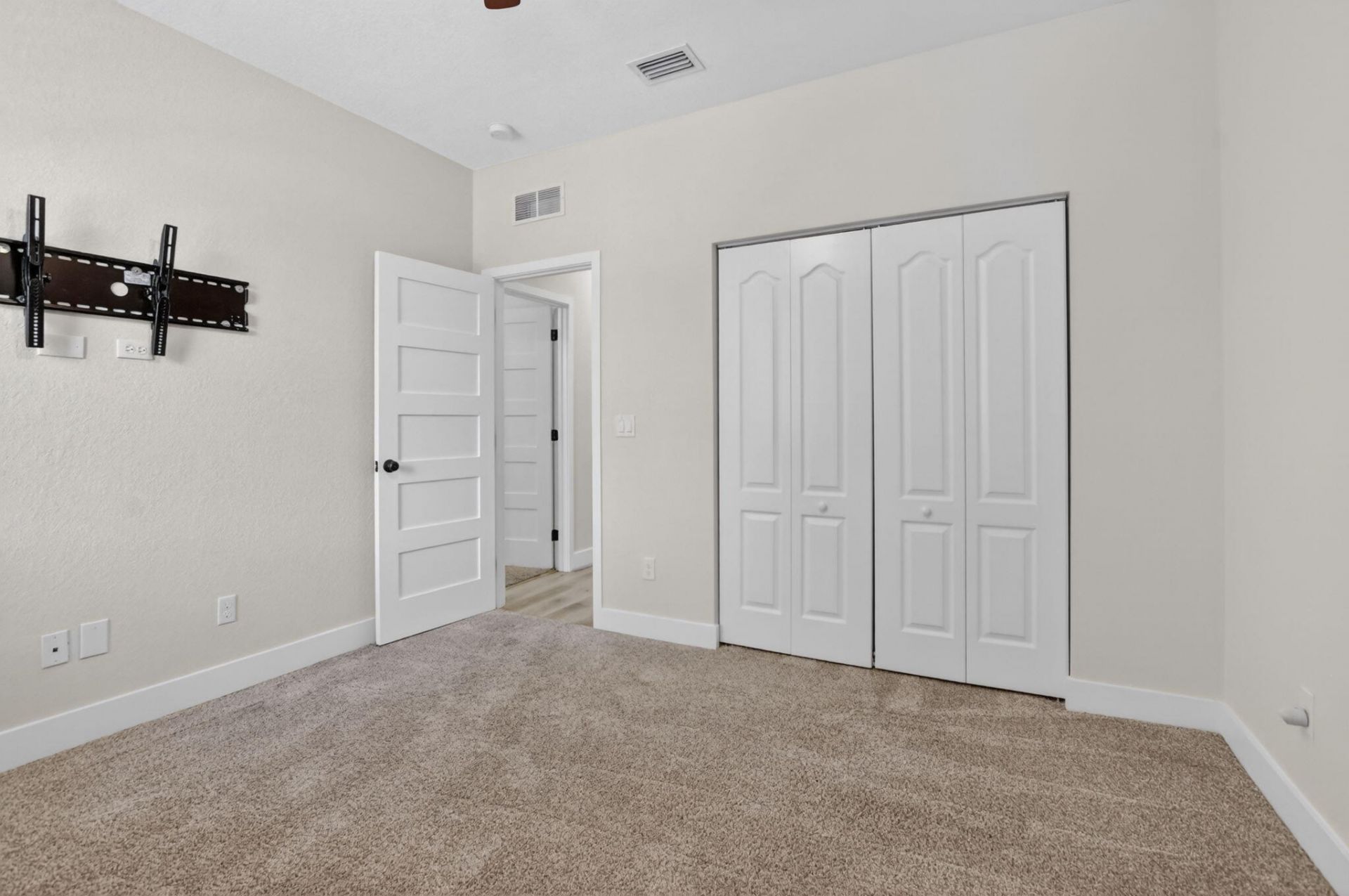 8437 Lakeview Trail, Parkland, FL 33076 Photo