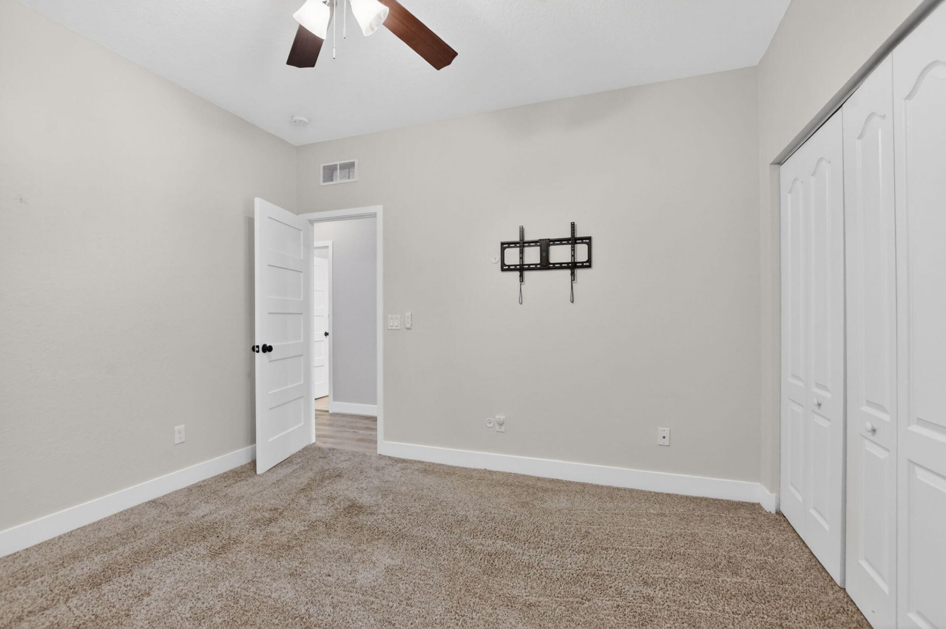 8437 Lakeview Trail, Parkland, FL 33076 Photo
