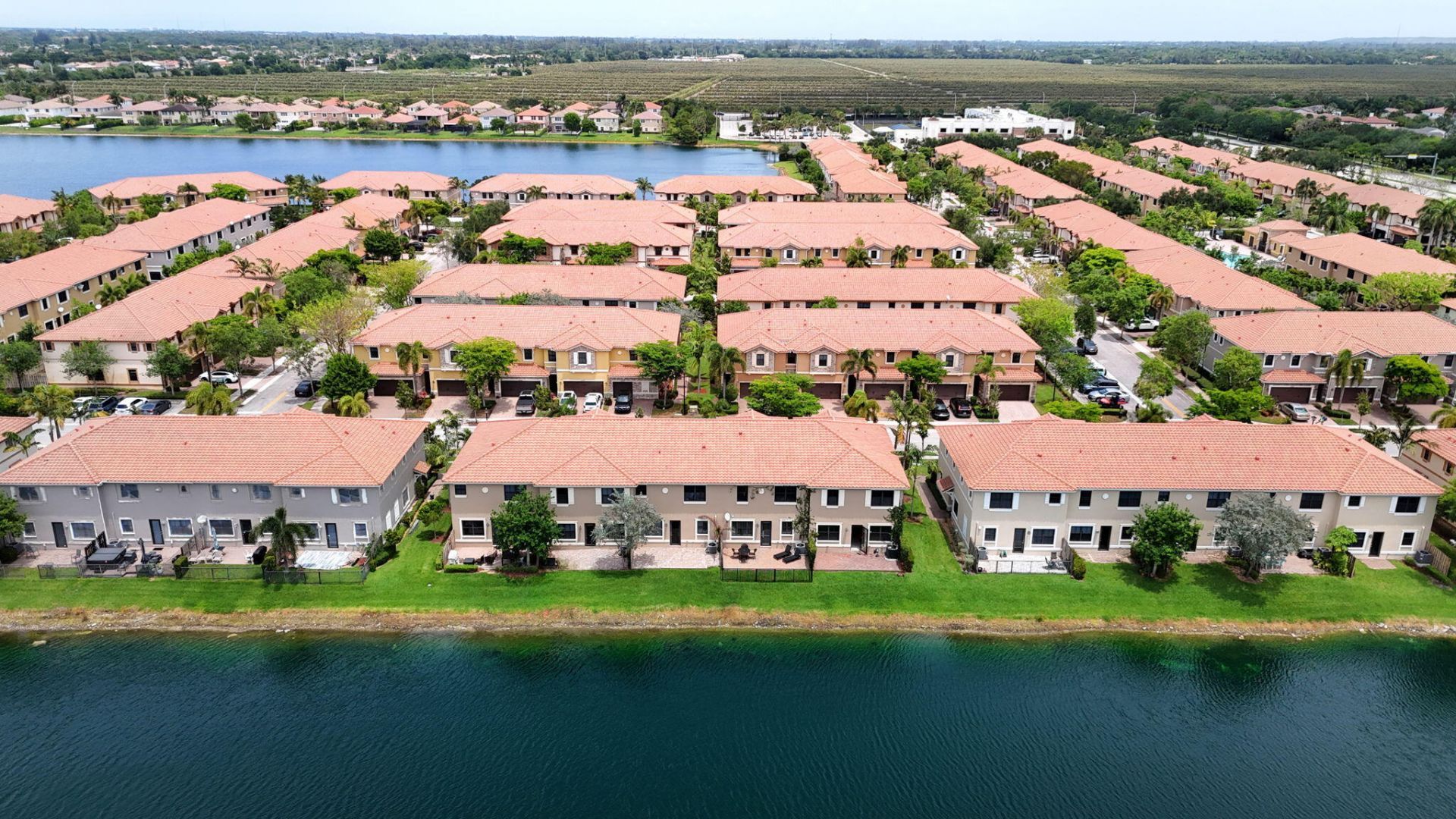 8437 Lakeview Trail, Parkland, FL 33076 Photo