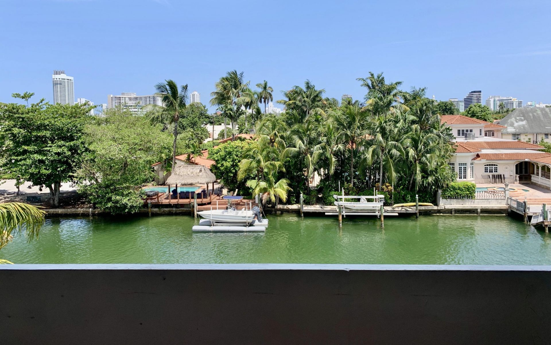 4011 N Meridian Avenue, Unit 32, Miami Beach, FL 33140 Photo
