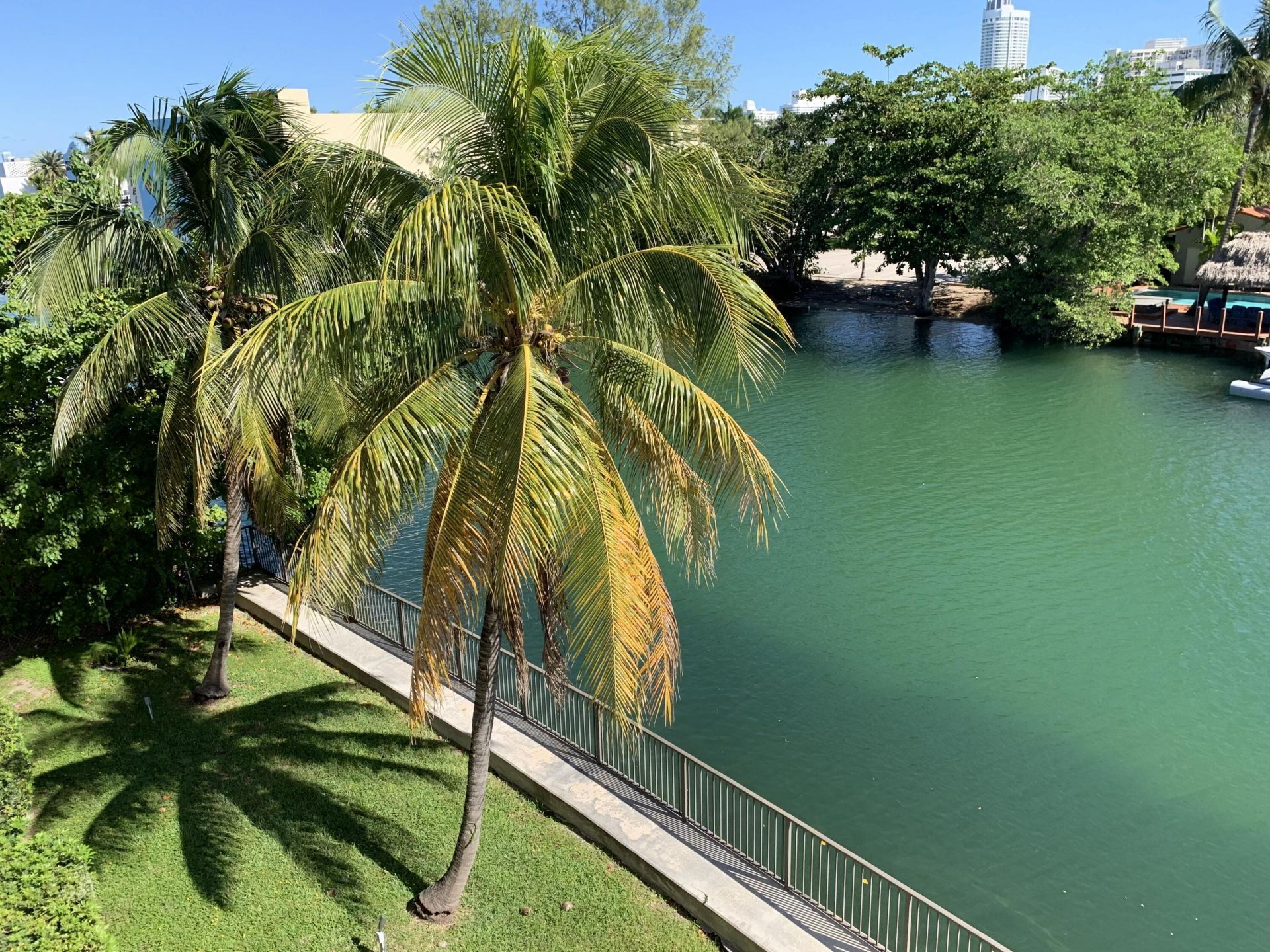 4011 N Meridian Avenue, Unit 32, Miami Beach, FL 33140 Photo