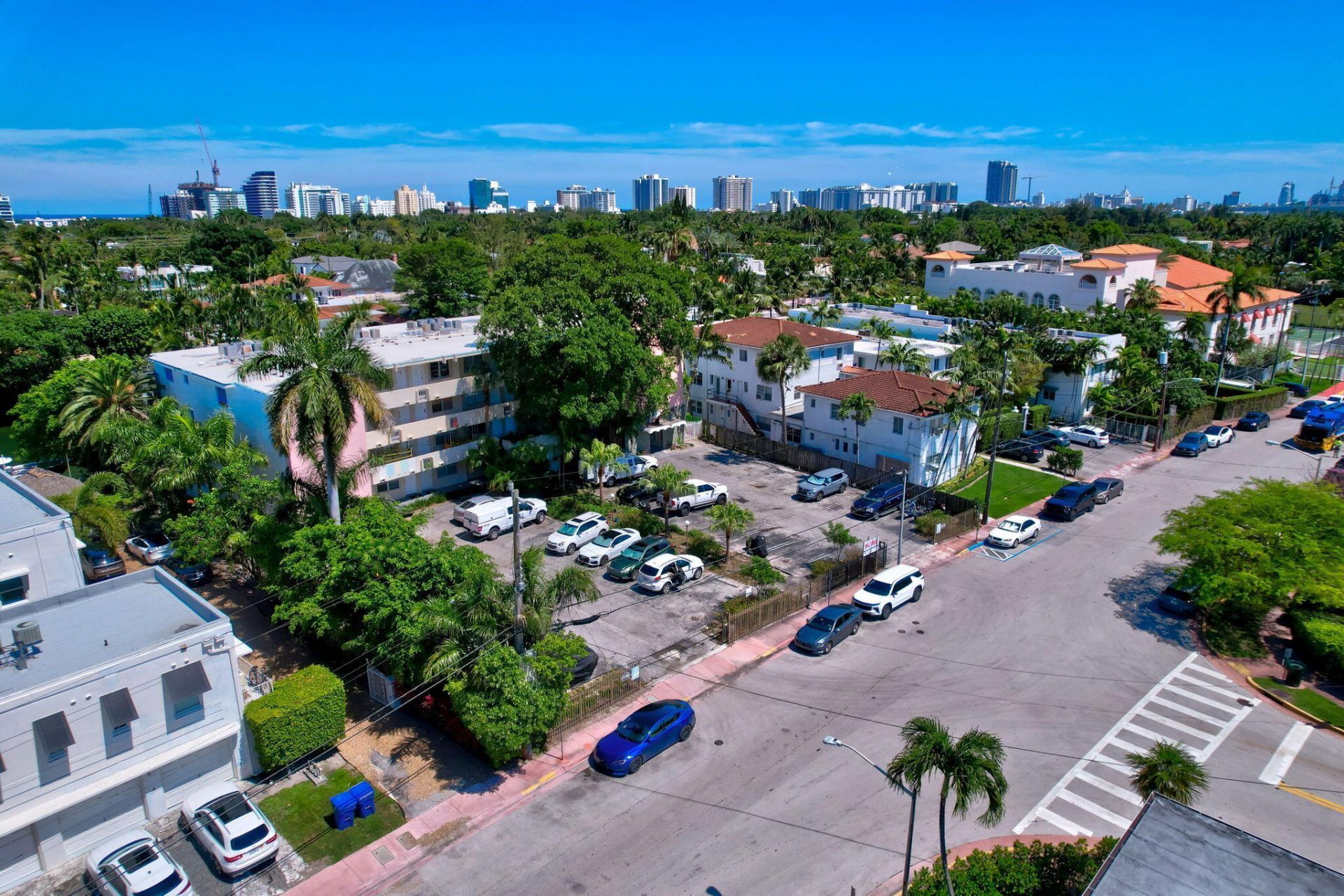 4011 N Meridian Avenue, Unit 32, Miami Beach, FL 33140 Photo