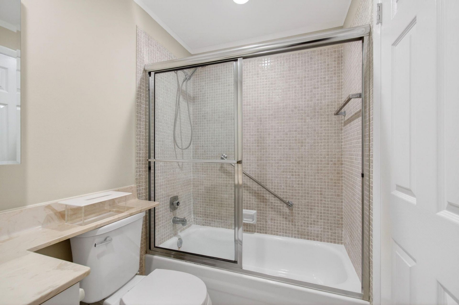95 Burgundy B, Delray Beach, FL 33484 Photo