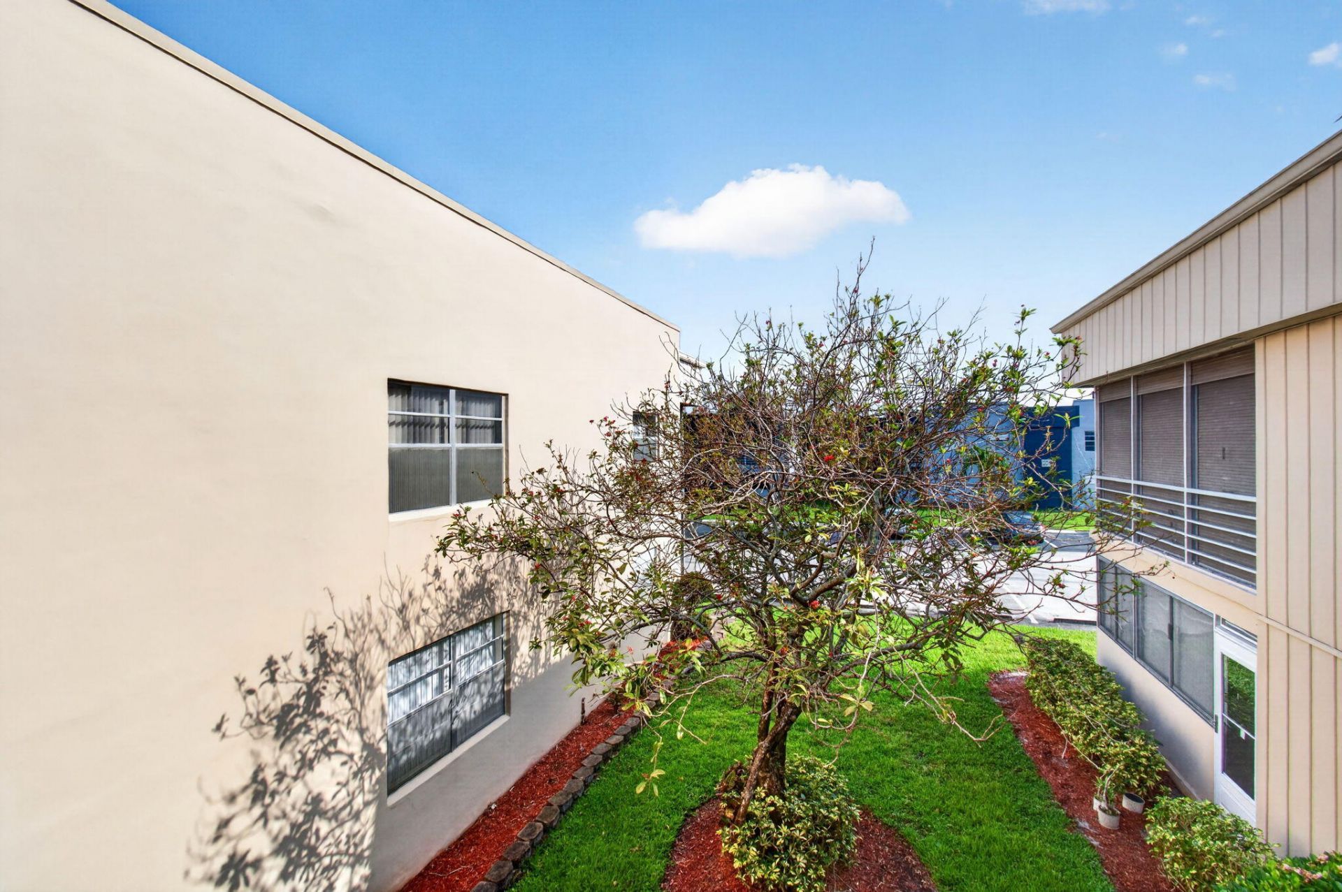 95 Burgundy B, Delray Beach, FL 33484 Photo