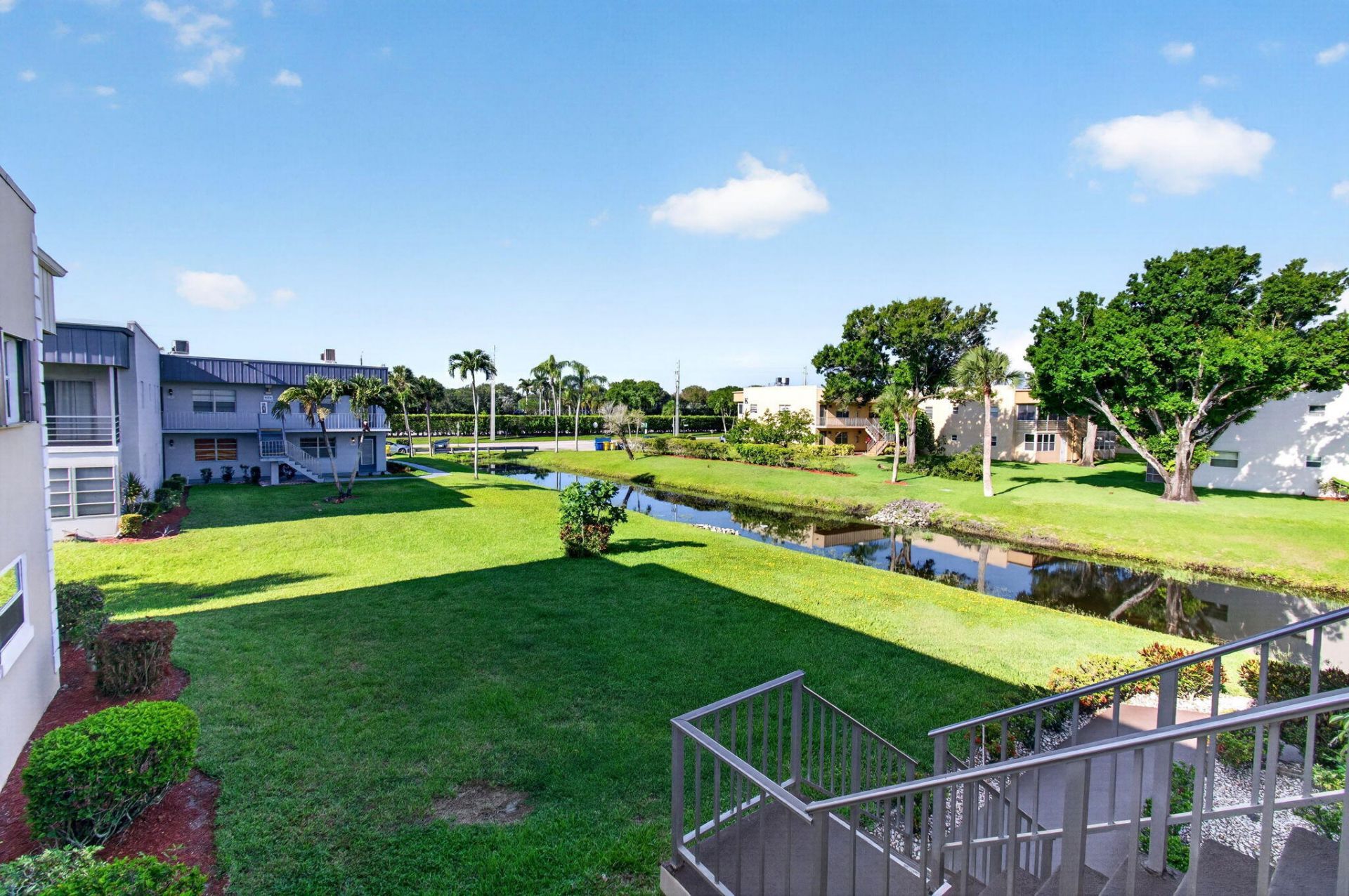 95 Burgundy B, Delray Beach, FL 33484 Photo