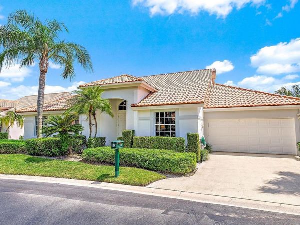 240 Eagleton Estate Boulevard, Palm Beach Gardens, FL 33418