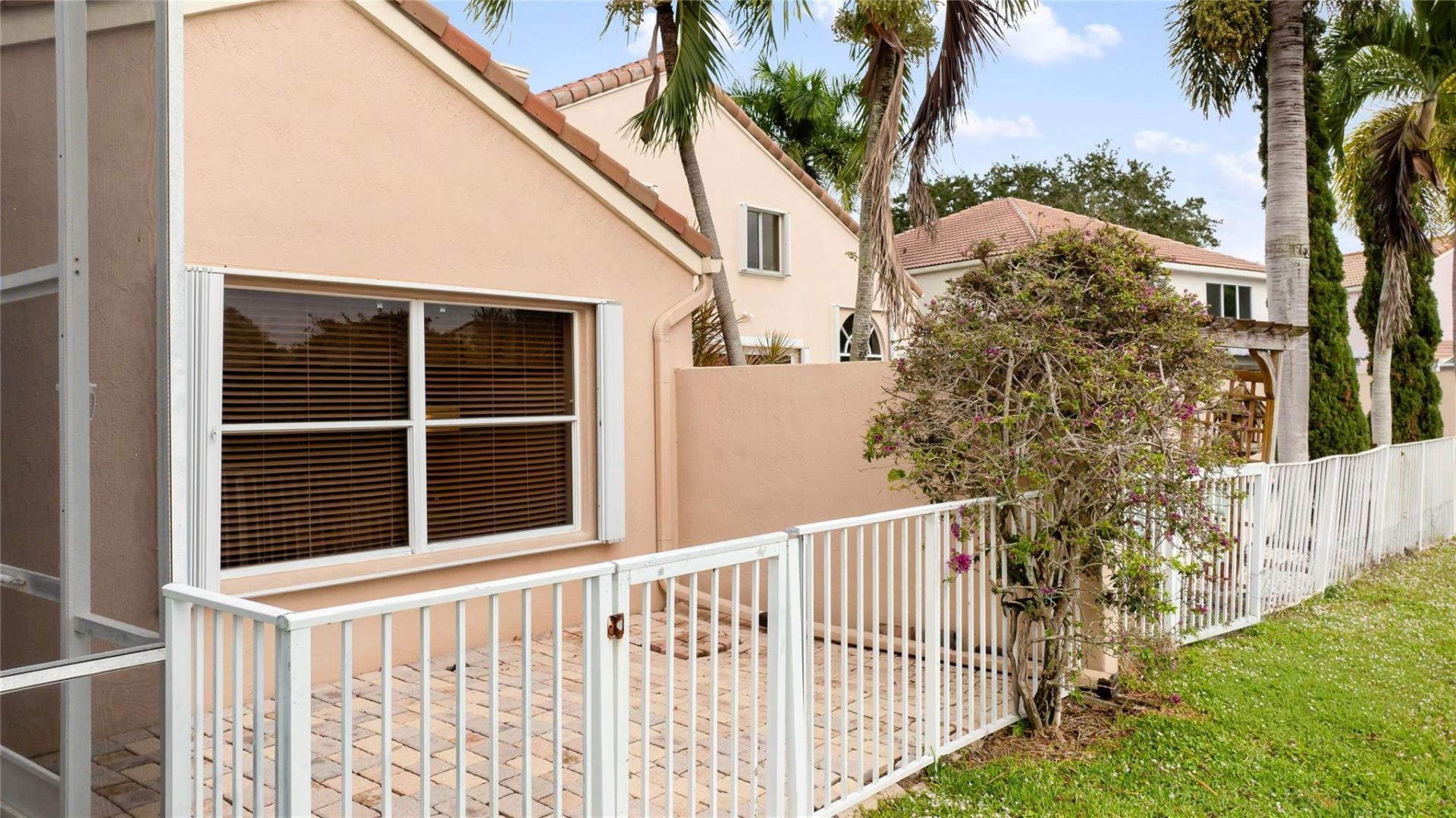 6660 NW 75th Place, Parkland, FL 33067 Photo