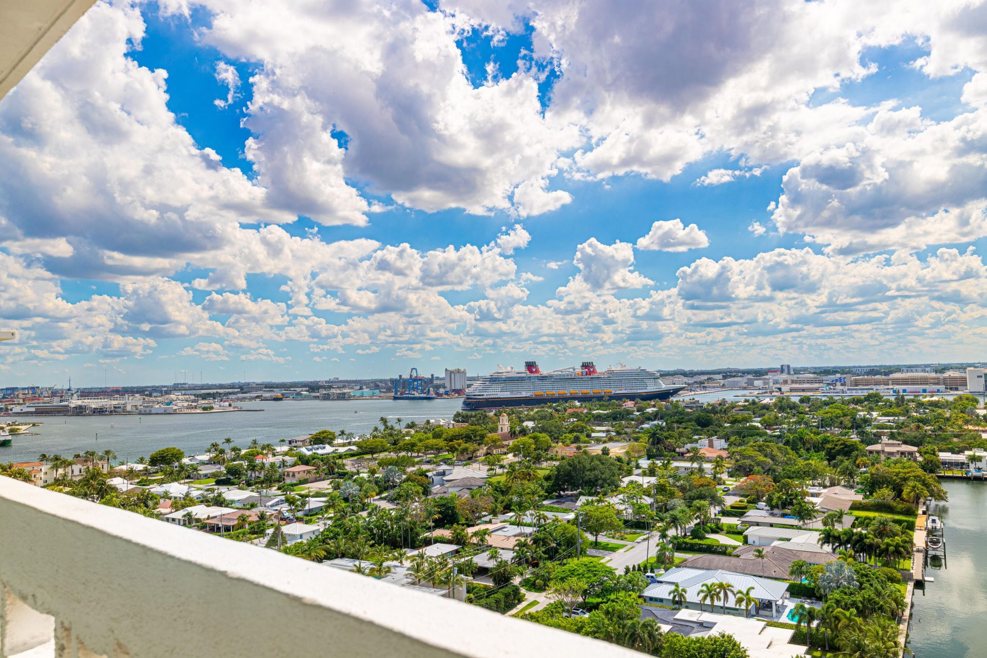 1900 S Ocean Drive, Unit 1706, Fort Lauderdale, FL 33316 Photo