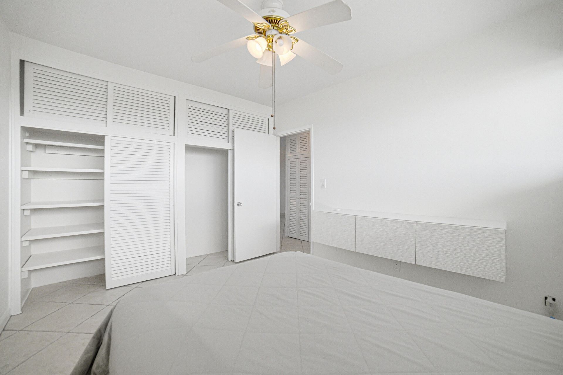 1900 S Ocean Drive, Unit 1706, Fort Lauderdale, FL 33316 Photo