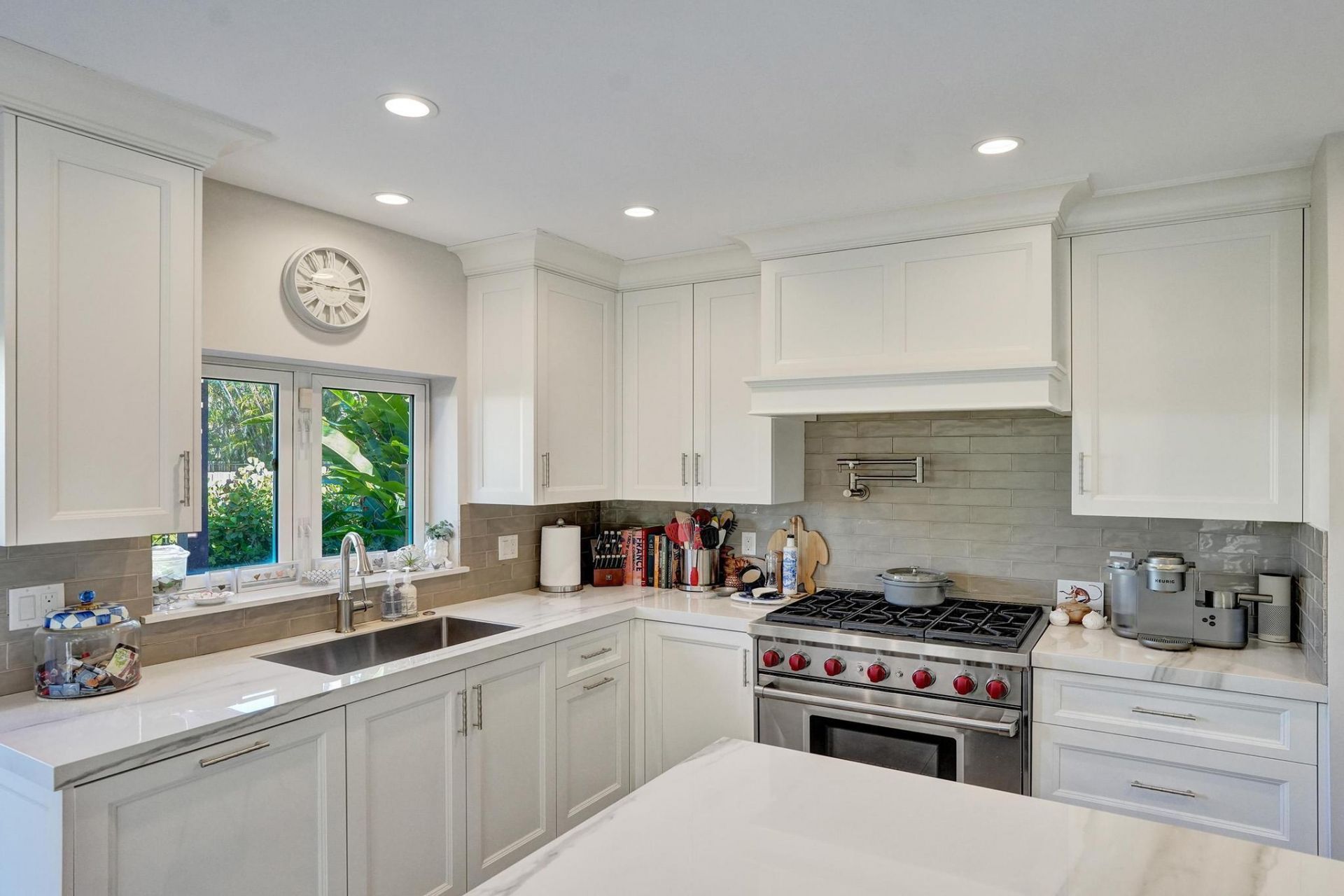 15 Minnetonka Road, Sea Ranch Lakes, FL 33308 Photo