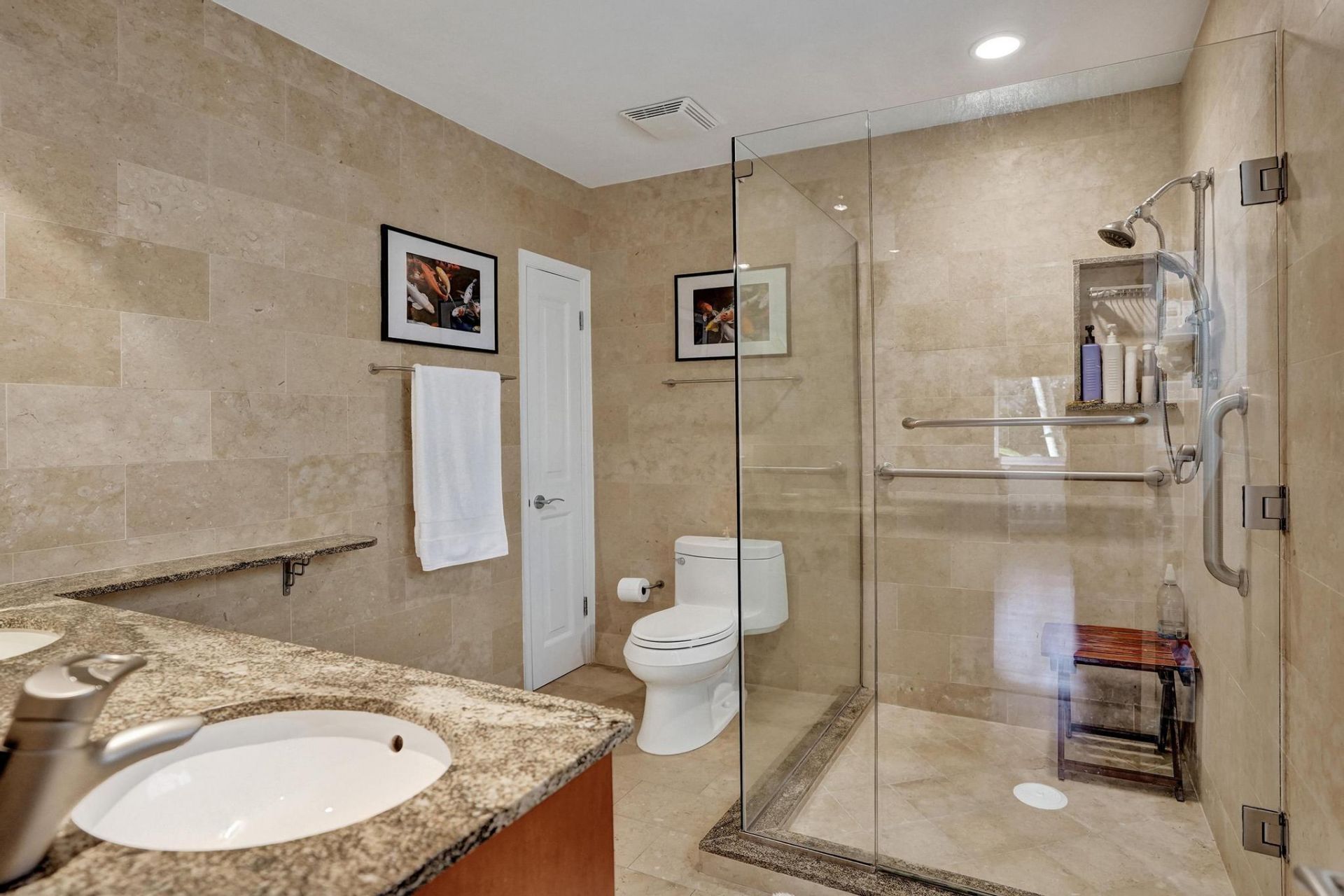 15 Minnetonka Road, Sea Ranch Lakes, FL 33308 Photo