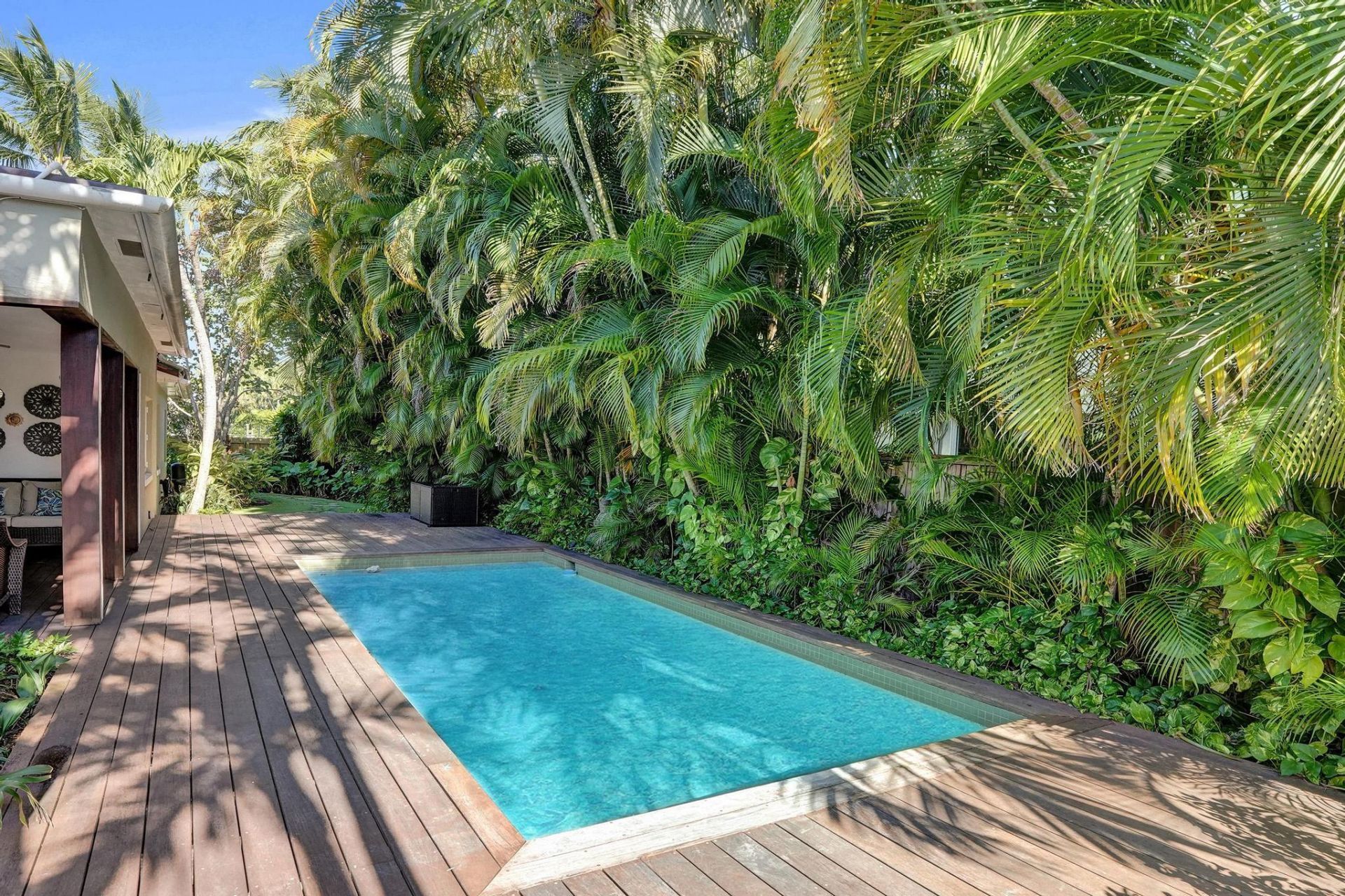 15 Minnetonka Road, Sea Ranch Lakes, FL 33308 Photo