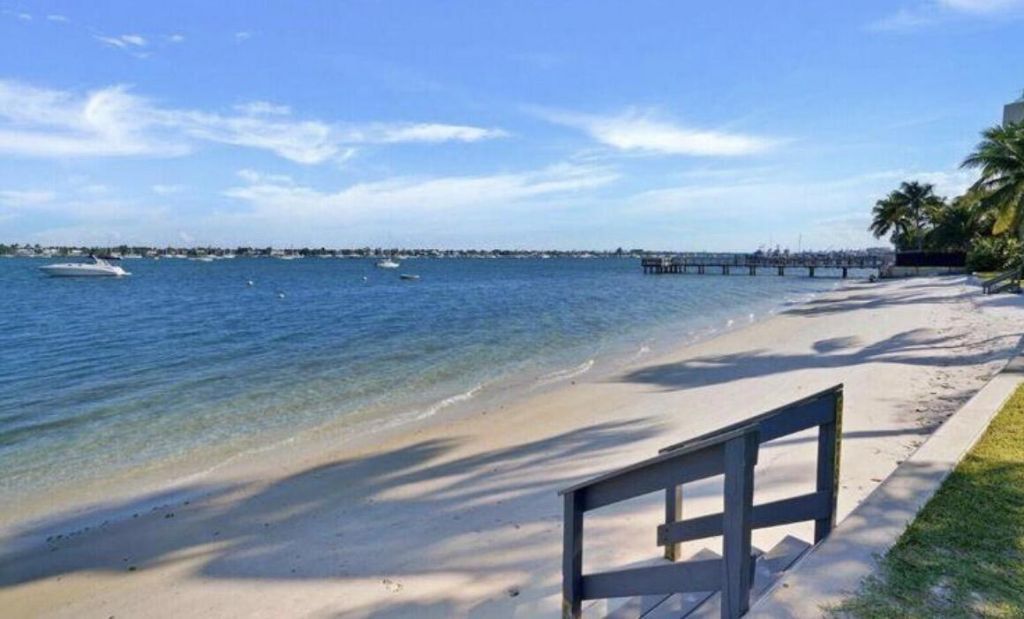 5600 N Flagler Drive, Unit 1204, West Palm Beach, FL 33407 Photo