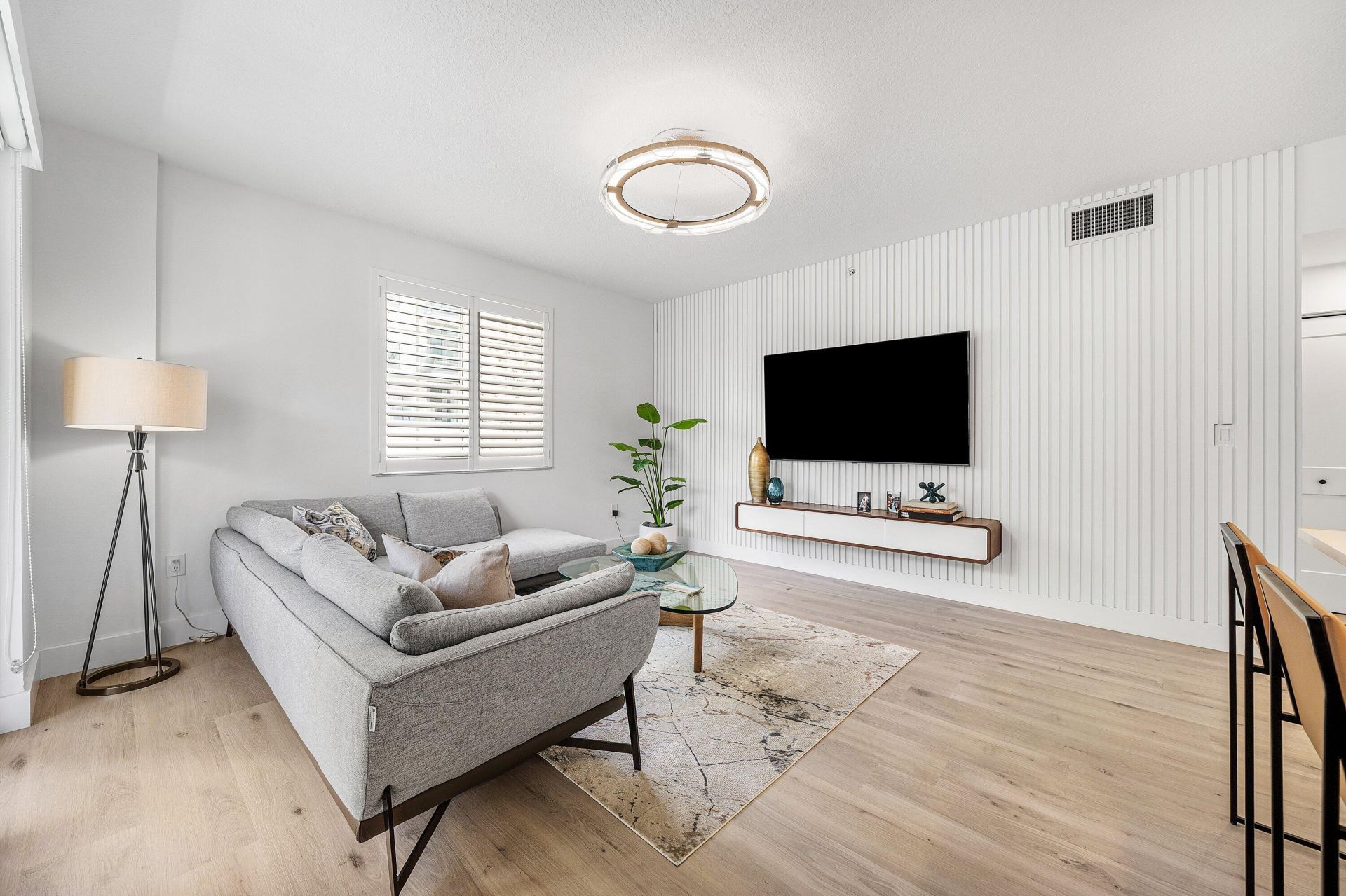 250 NE 3rd Avenue, Unit 1209, Delray Beach, FL 33444 Photo