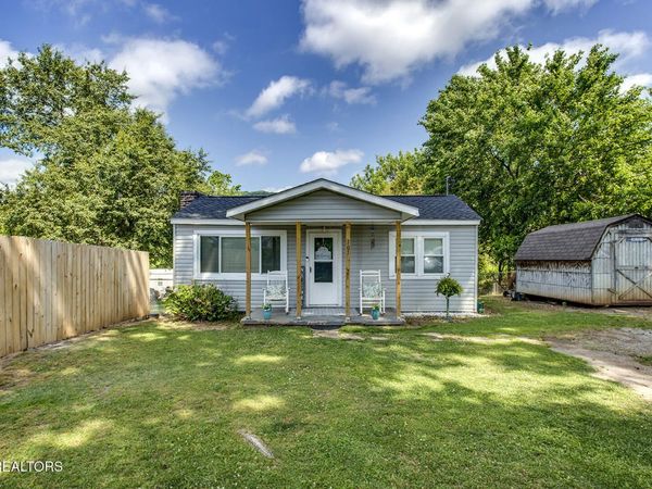 707 Vine Ave, Rockwood, TN 37854