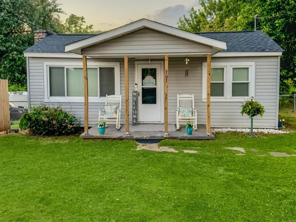 707 Vine Ave, Rockwood, TN 37854
