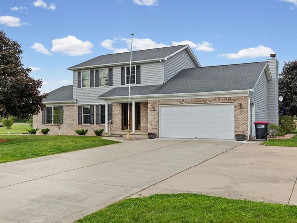 12291 W Deerfield Loop, Delphi, IN 46923
