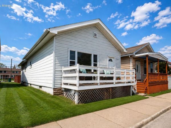 1211 S 6th St, Milwaukee, WI 53204