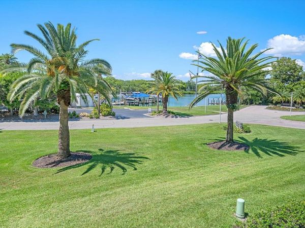 100 SANDS POINT ROAD, Unit 225, LONGBOAT KEY, FL 34228