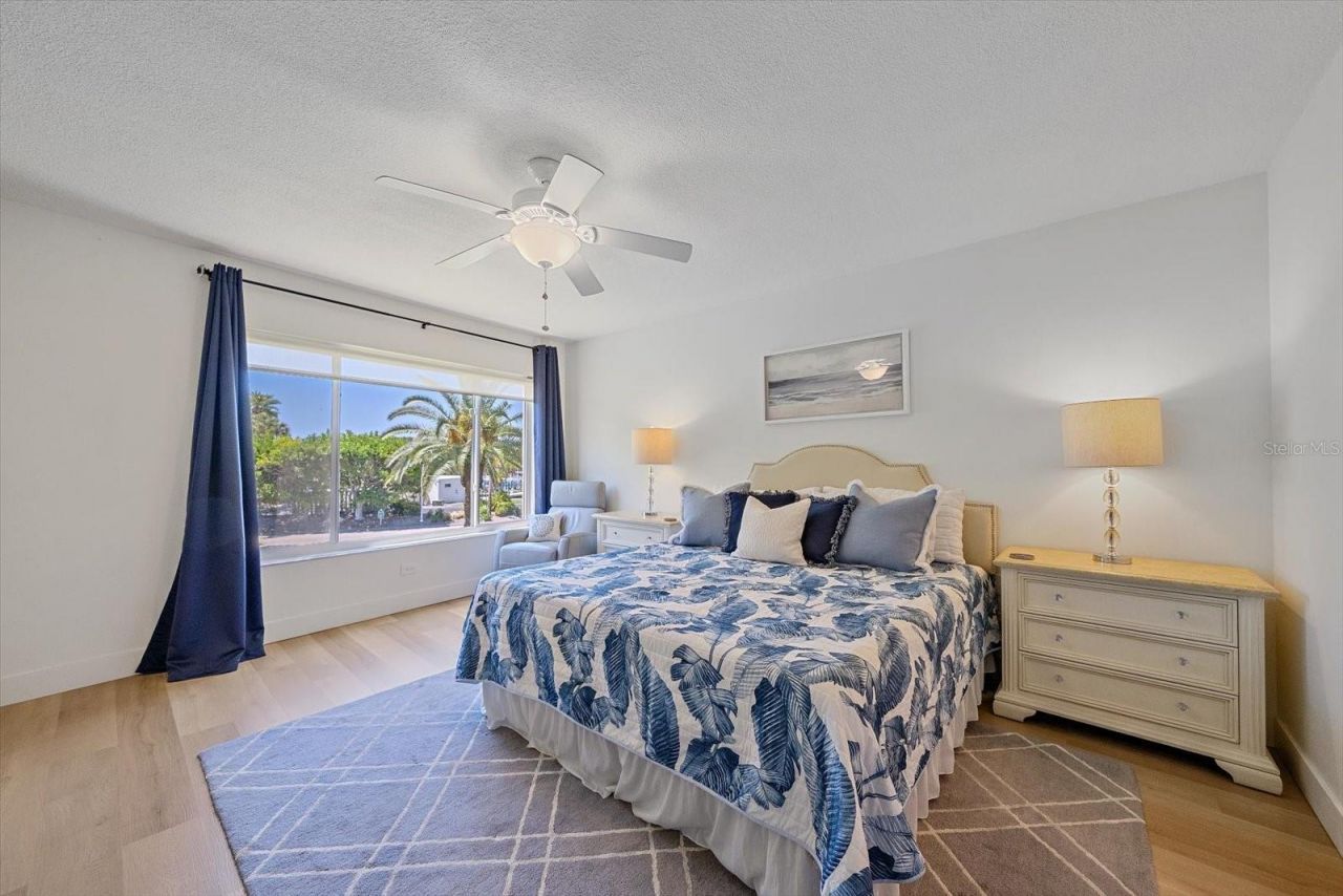 100 Sands Point Road, Unit 225, Longboat Key, FL 34228 Photo