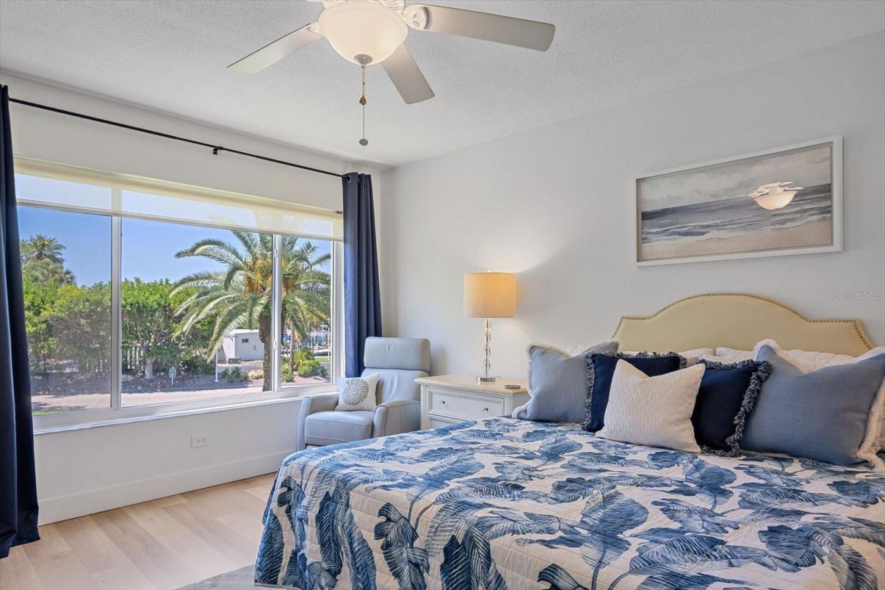 100 Sands Point Road, Unit 225, Longboat Key, FL 34228 Photo