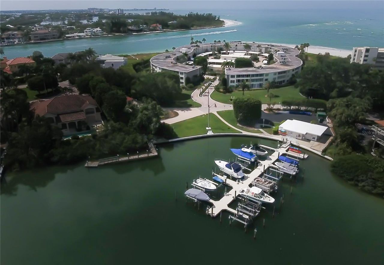 100 Sands Point Road, Unit 225, Longboat Key, FL 34228 Photo