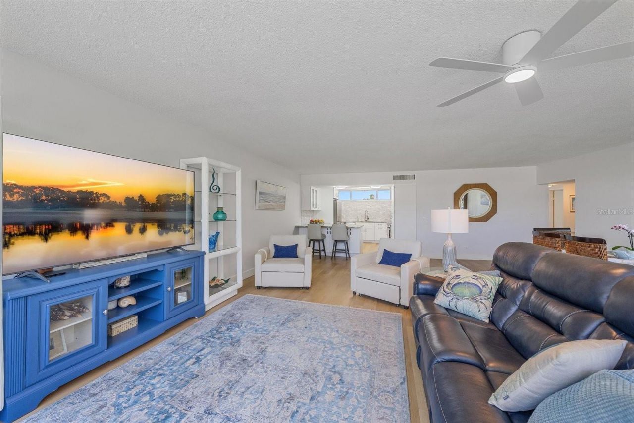 100 Sands Point Road, Unit 225, Longboat Key, FL 34228 Photo
