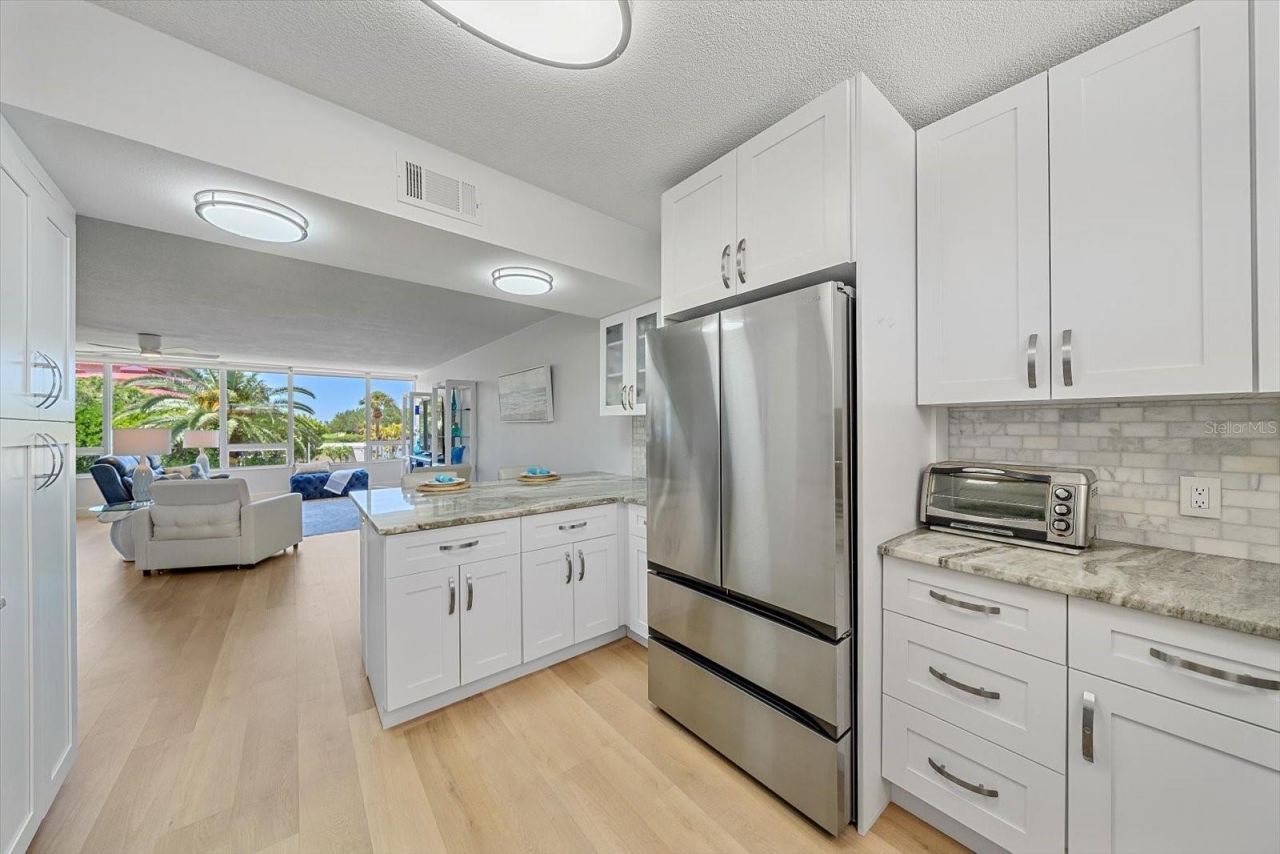 100 Sands Point Road, Unit 225, Longboat Key, FL 34228 Photo