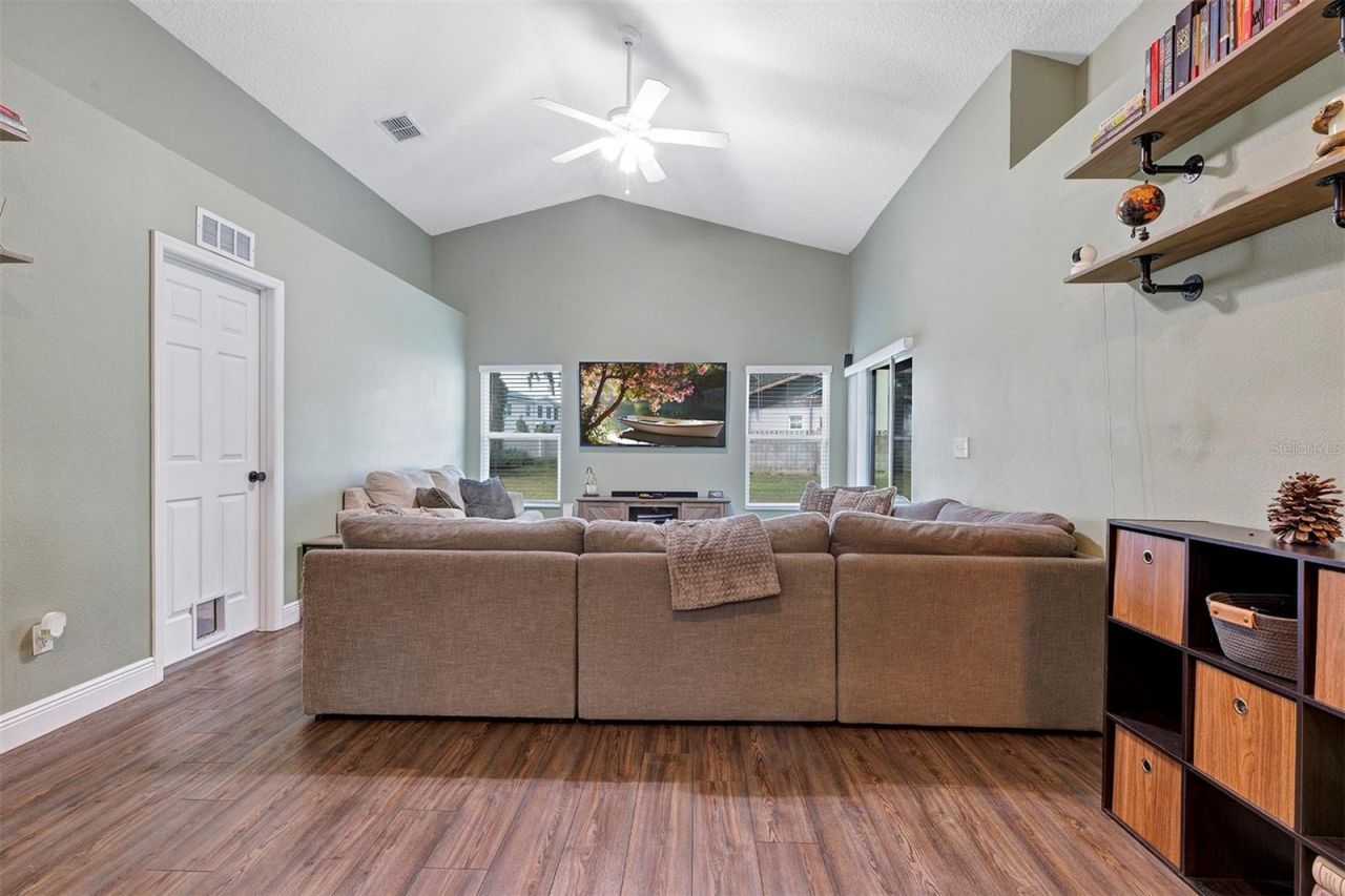 1520 Baywood Village Court, Mount Dora, FL 32757 Photo