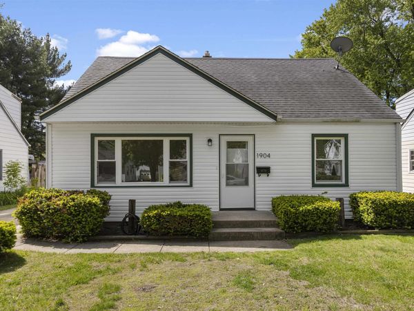 1904 W Pearl Avenue, ROCKFORD, IL 61103