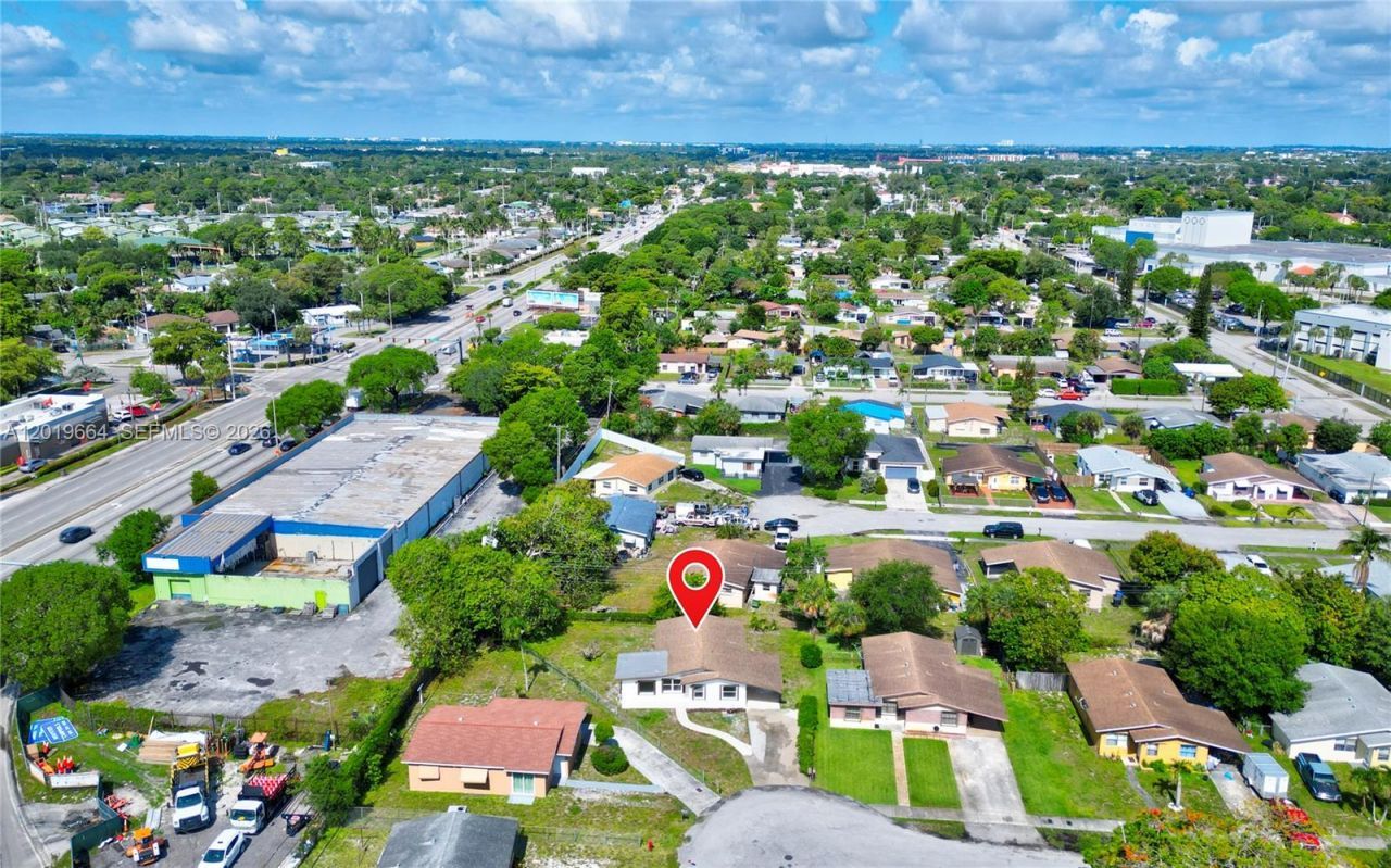 1031 NW 23rd Way , Fort Lauderdale, FL 33311 Photo