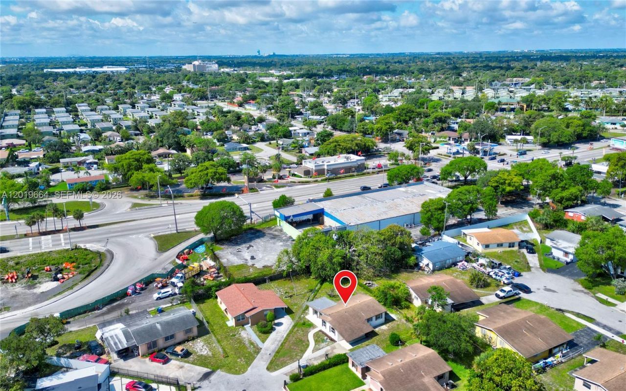 1031 NW 23rd Way , Fort Lauderdale, FL 33311 Photo