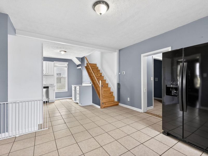 23 S Pine Street , Newark, OH 43055 Photo 10