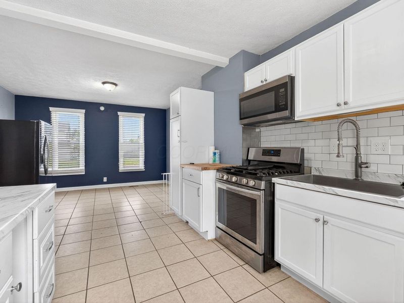 23 S Pine Street , Newark, OH 43055 Photo 15