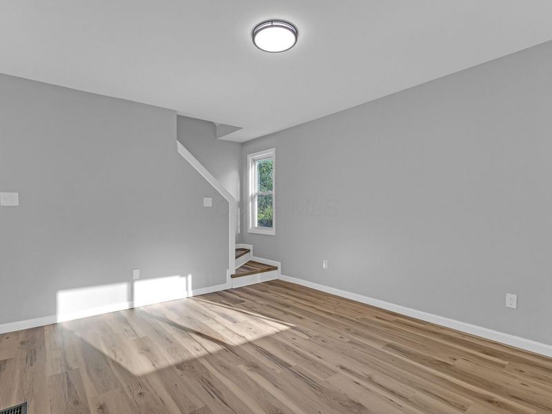 801 N Drexel Avenue , Columbus, OH 43219 Photo 3
