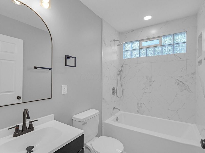 801 N Drexel Avenue , Columbus, OH 43219 Photo 9