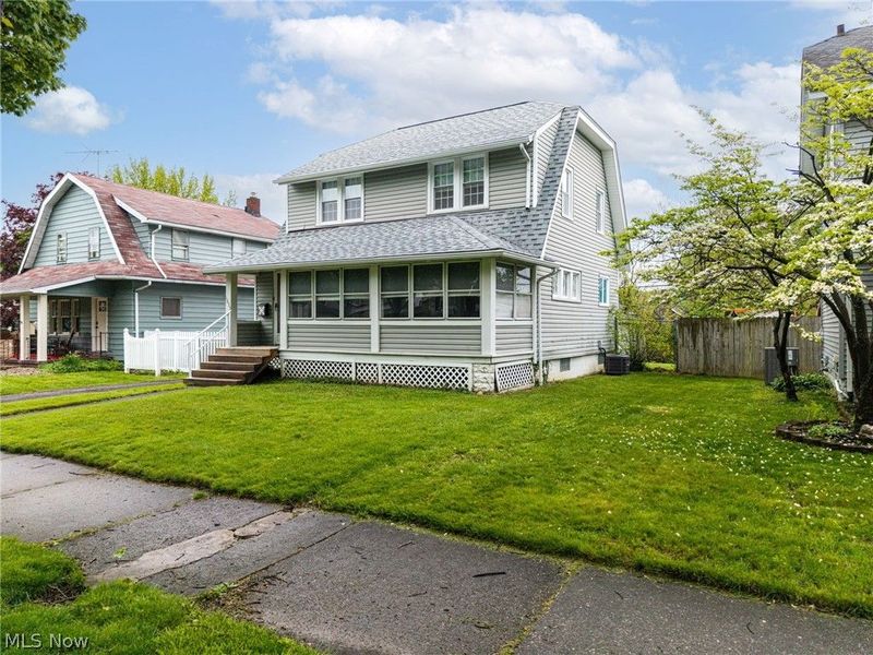 1633 Glenmount Avenue, Akron, OH 44301 Photo 3