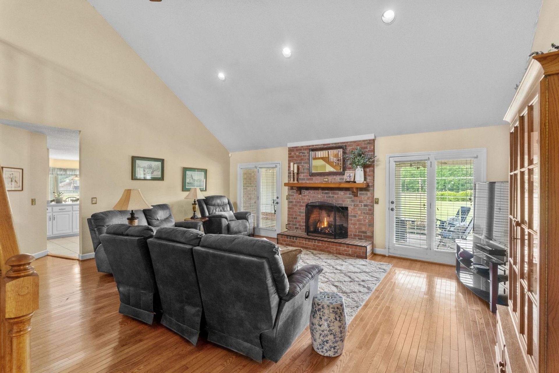 4698 Myrtle West Dr. Photo 17